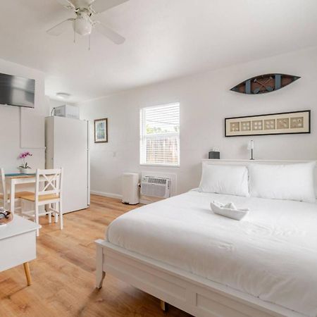 West Palm Beach Escape Hotell Eksteriør bilde